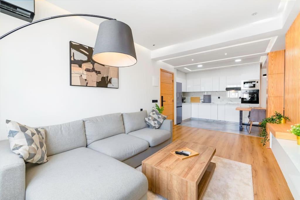 Modern And Luxurious Apartment Рабат Экстерьер фото